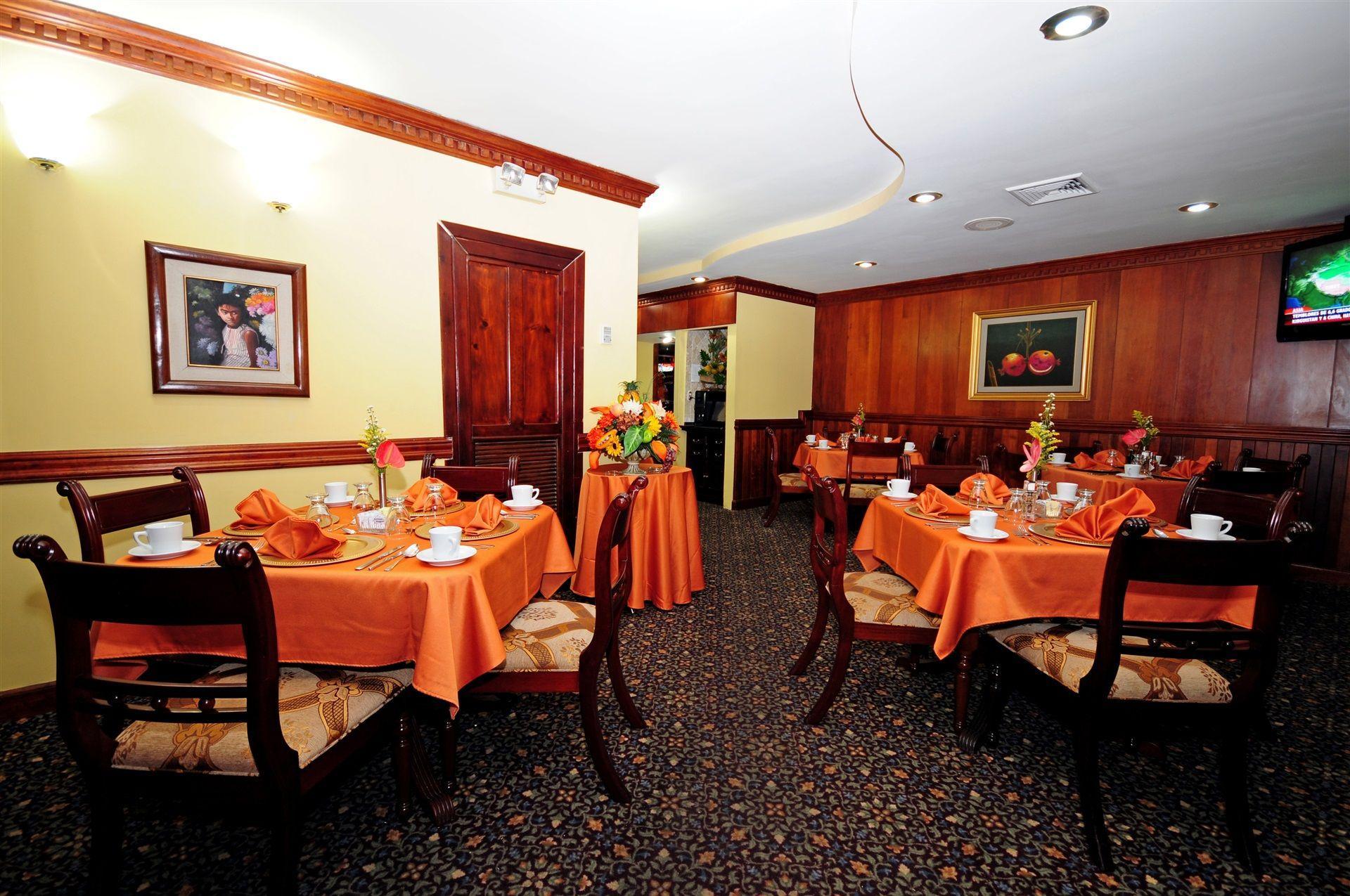Clarion Hotel San Pedro Sula Bagian luar foto